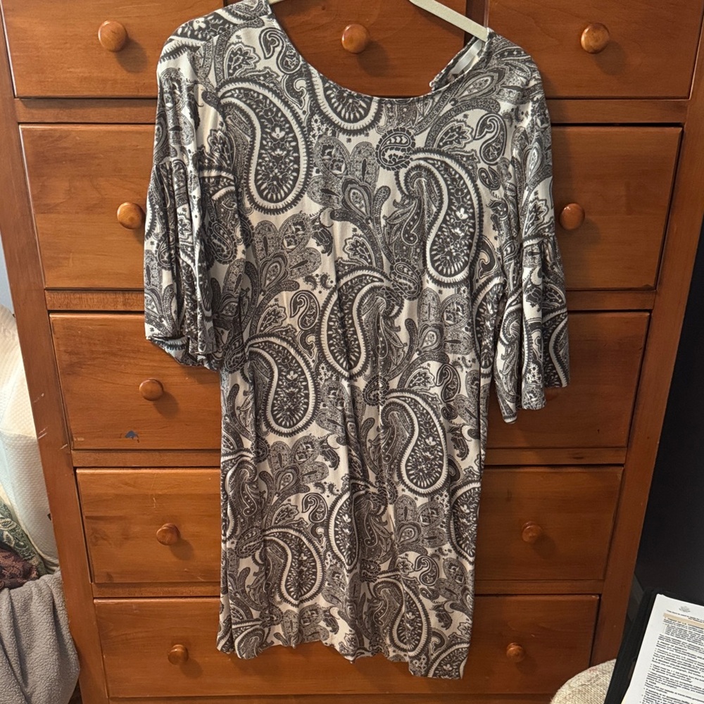 Paisley Print Dress in Black and White